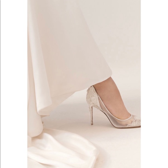 Vince Camuto Victoria Pumps Size 8 